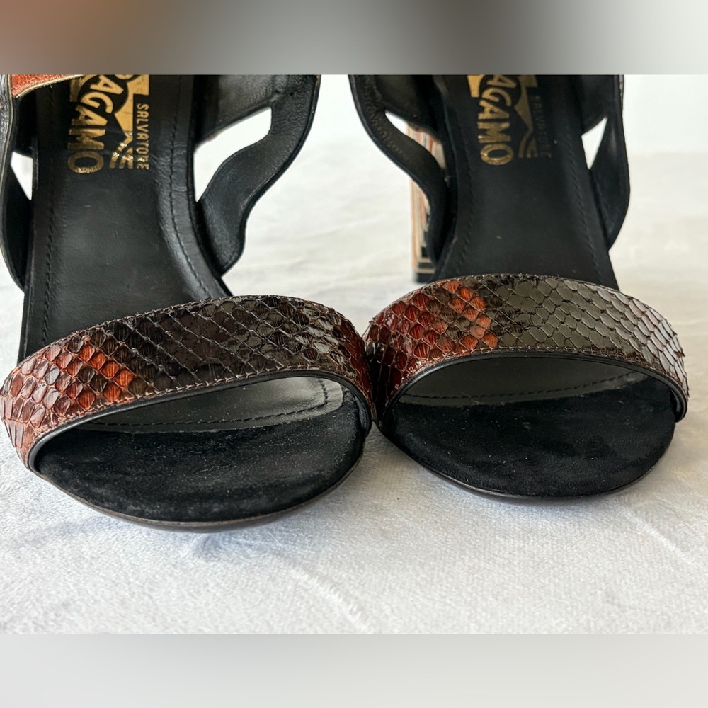 Salvatore Ferragamo Lenny F/W 2015 Runway Art Deco heels, *never worn* w/dustbag - Picture 14 of 17